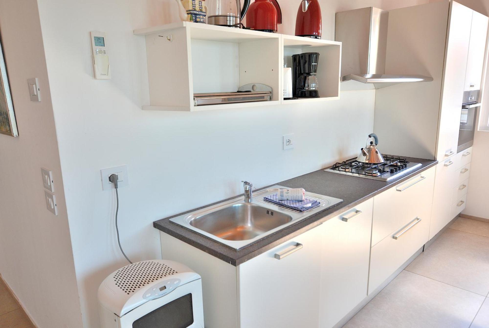 South Apartment With Pool Torri Del Benaco Exterior foto